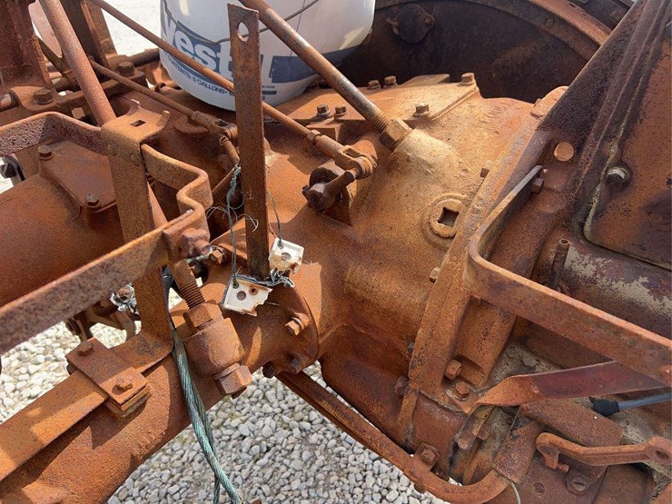 moline-universal-image-17