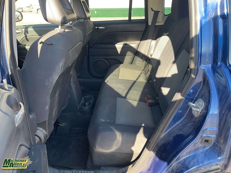 2009-jeep-compass-image-18