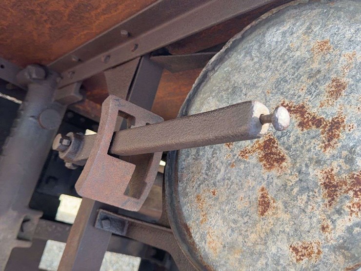 huber-light-four-image-33