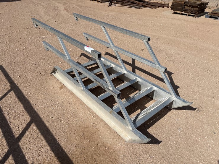 6’-aluminum-rig-ladder-image-2