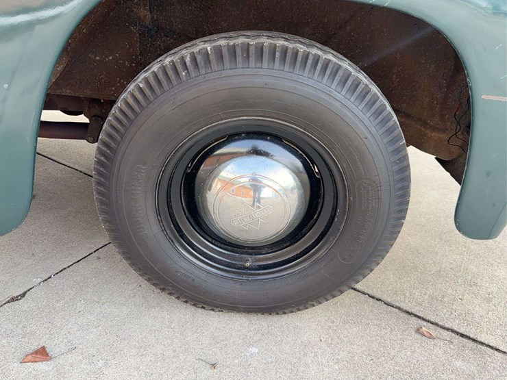 1951-international-l-112-image-12