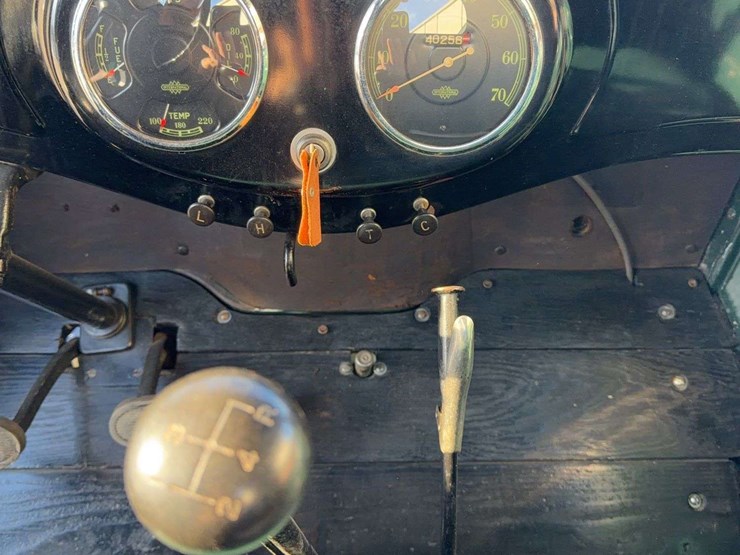 1936-c-1-international-pickup-image-17