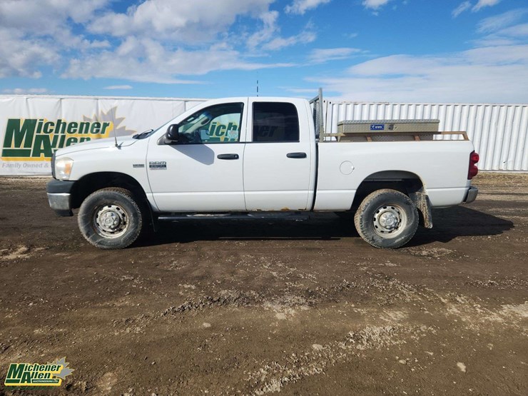 2007-dodge-ram-2500-image-2