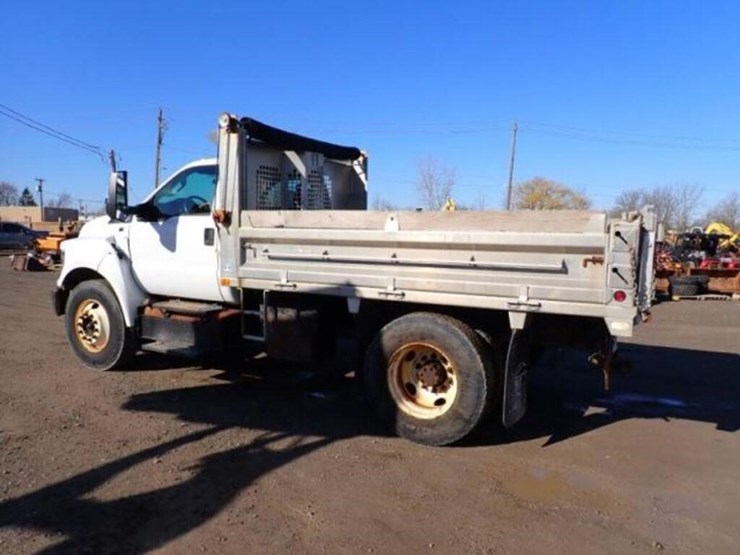 2016-ford-f650-image-7