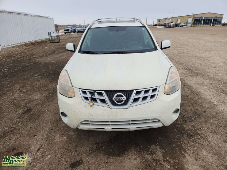 2013-nissan-rogue-image-9