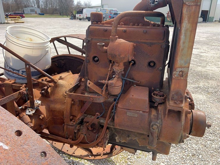 moline-universal-image-12