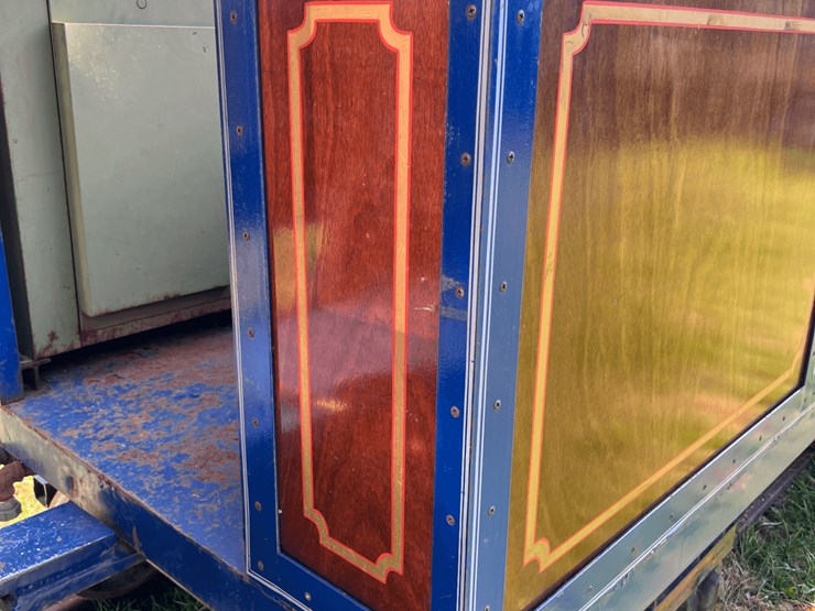 frick-steam-locomotive-with-track-image-198