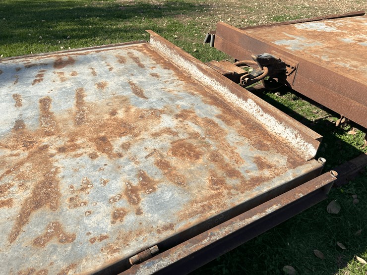 set-of-3-flat-cars-image-44