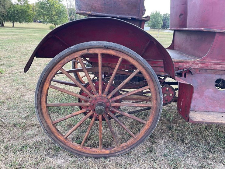 1911-mcintyre-high-wheel-automobile-image-24