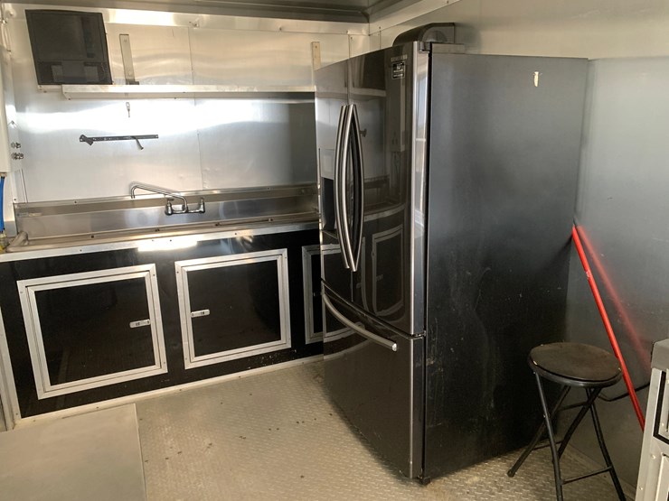 2018-southern-dimensions-24’-x-100”-t/a-bumper-pull-bbq-catering-trailer-image-13