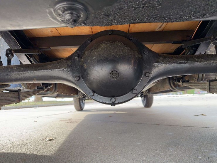 1934-international-c-1-canopy-express-image-90