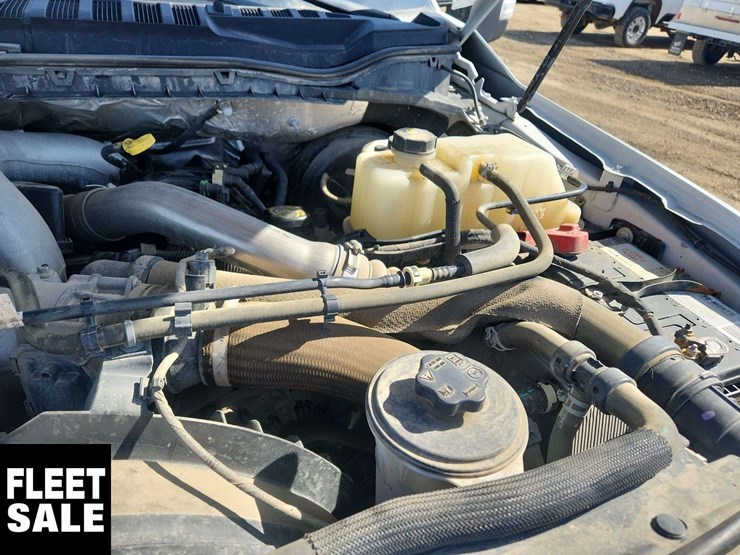 2022-ford-f350-image-28