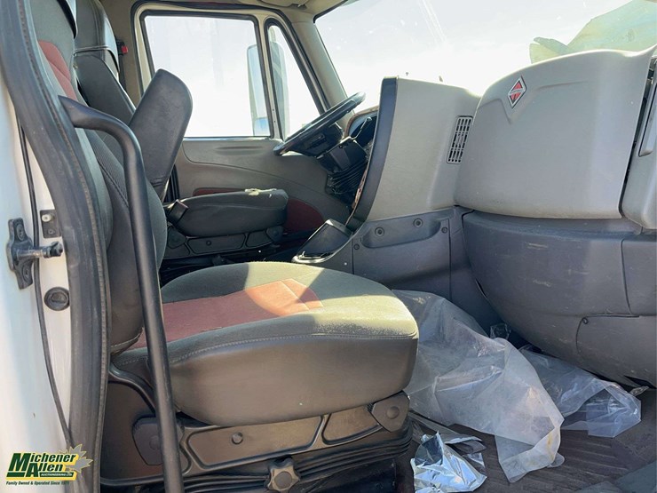 2010-international-prostar-image-18