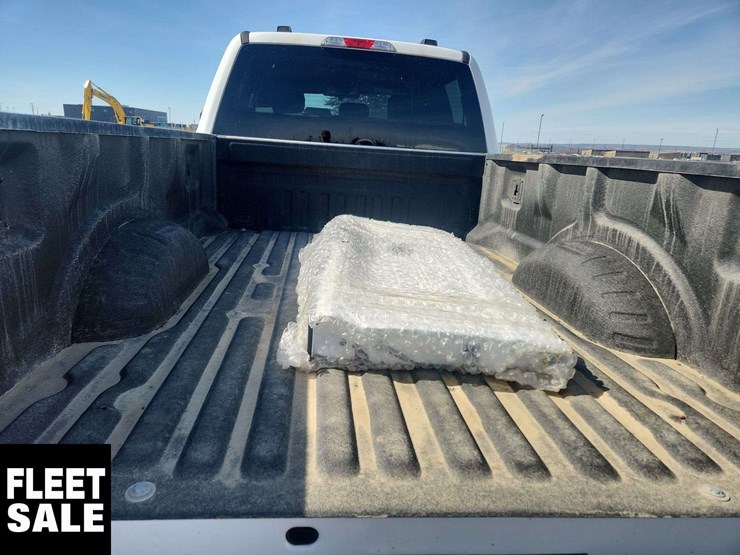 2022-ford-f350-image-15