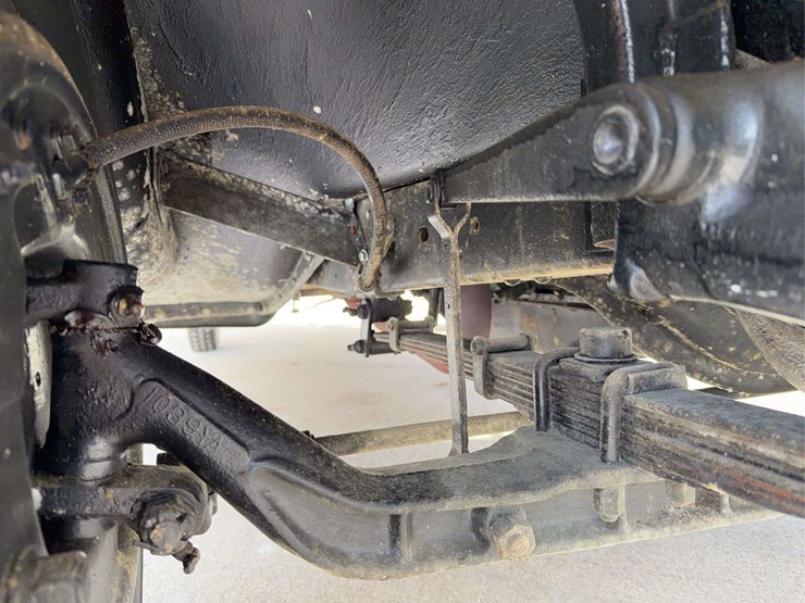 1934-international-c-1-canopy-express-image-79