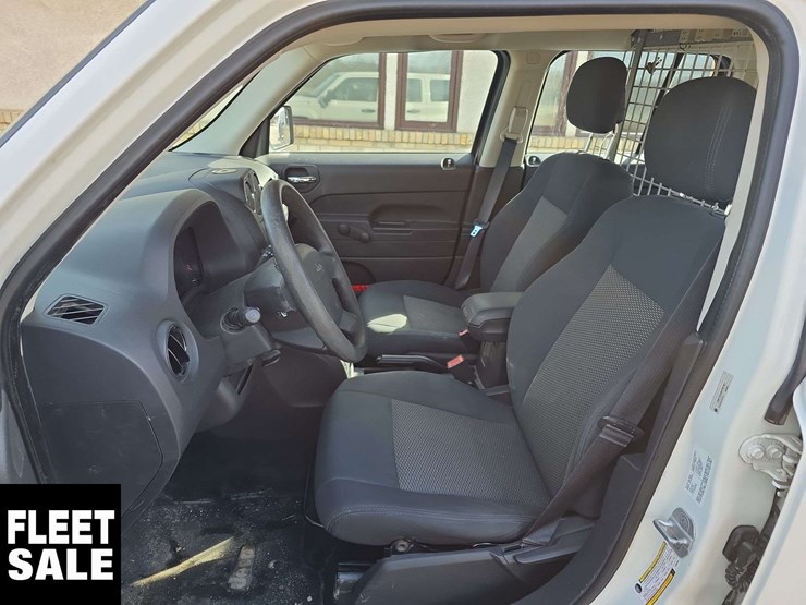 2010-jeep-patriot-image-17