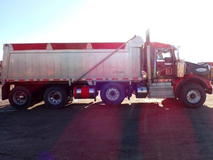 2013-kenworth-t800-image-4