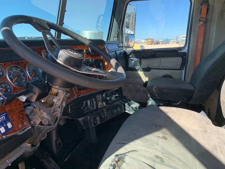 2012-western-star-4900-image-14