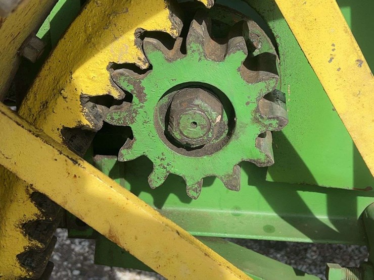 12-25-waterloo-boy-model-n-image-18