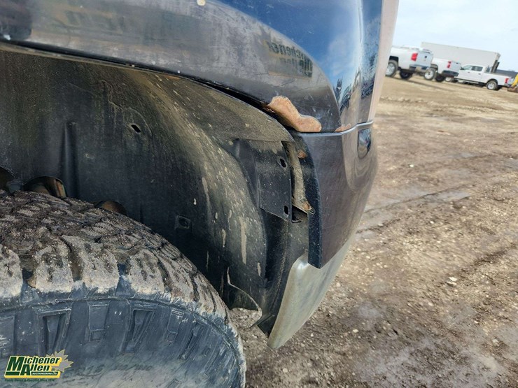 2010-gmc-sierra-2500hd-image-35