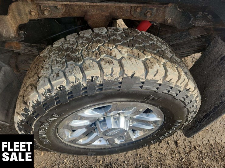 2019-chevrolet-silverado-3500hd-image-28