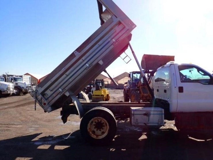 2016-ford-f650-image-61