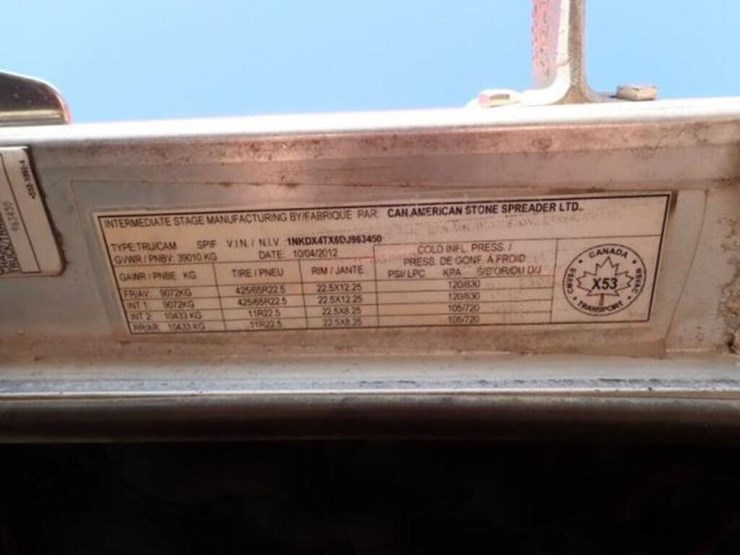 2013-kenworth-t800-image-15