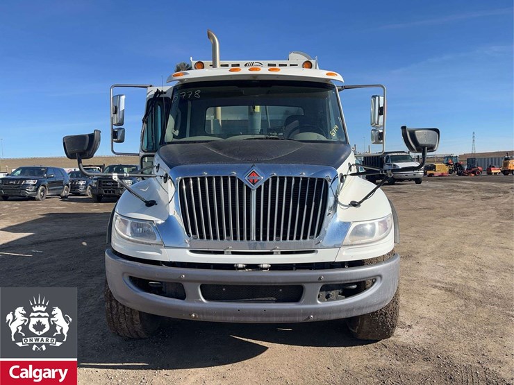 2018-international-workstar-7400-image-8