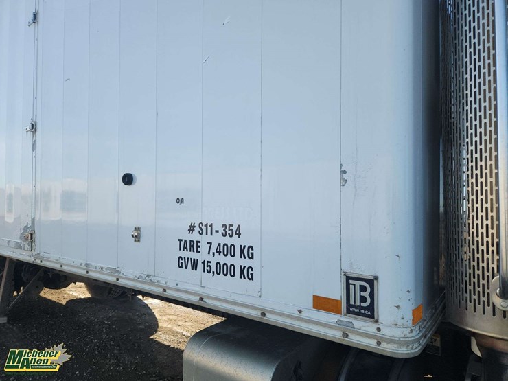 2011-peterbilt-337-image-51