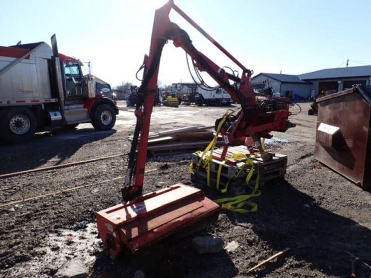 2010-bush-hog-2010-image-1