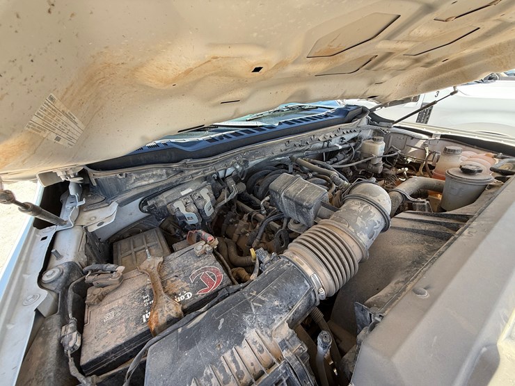 2023-ford-f250-image-27