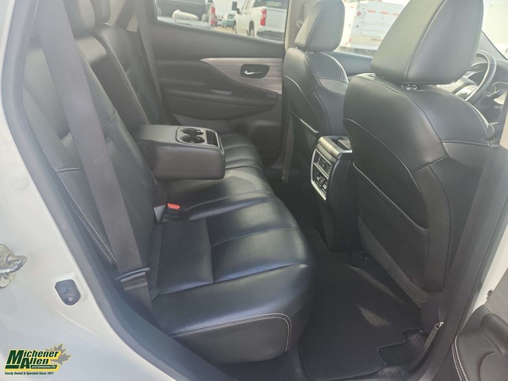 2018-nissan-murano-image-18
