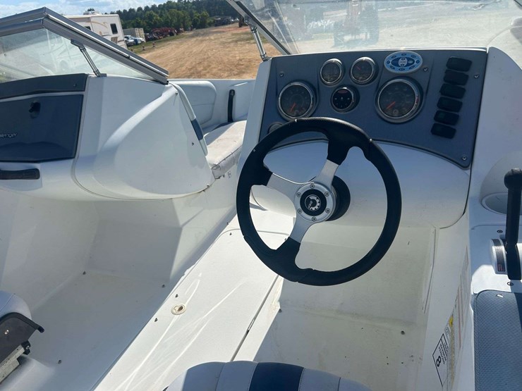 2006-sea-doo-180-challenger-jet/wake-boat-w/trailer-image-29