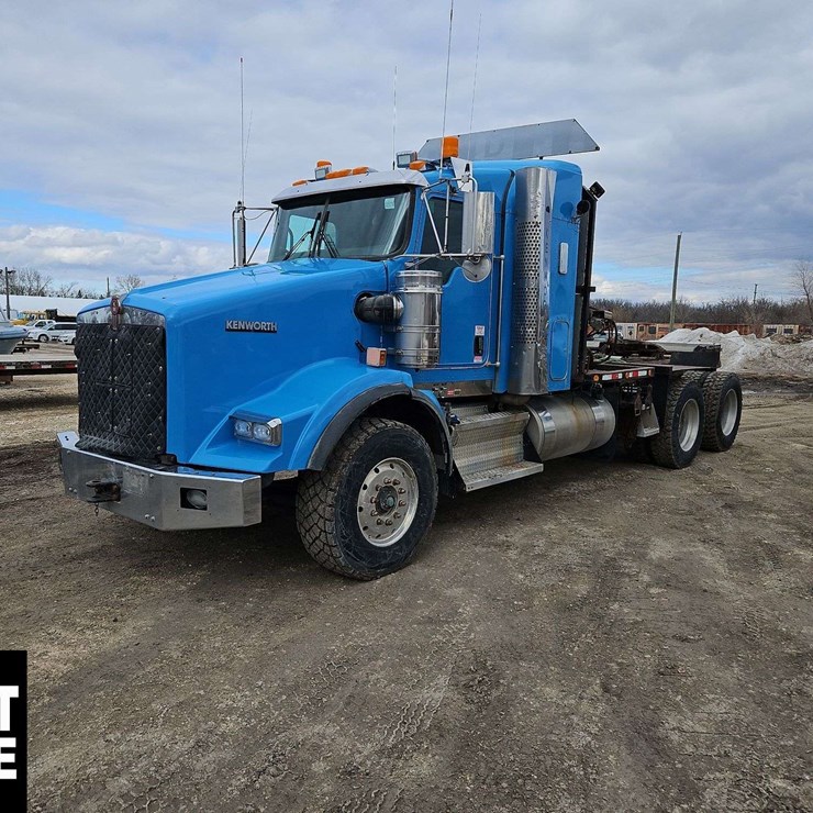 2013 KENWORTH T800