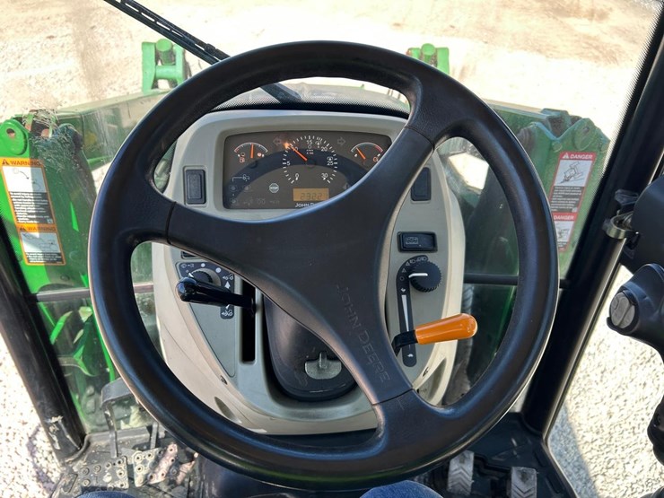 john-deere-4720-image-21