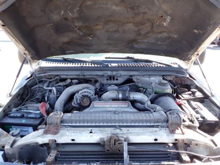 2003-ford-f550-xl-image-22