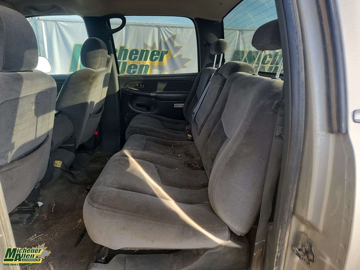 2003-gmc-sierra-3500-image-23