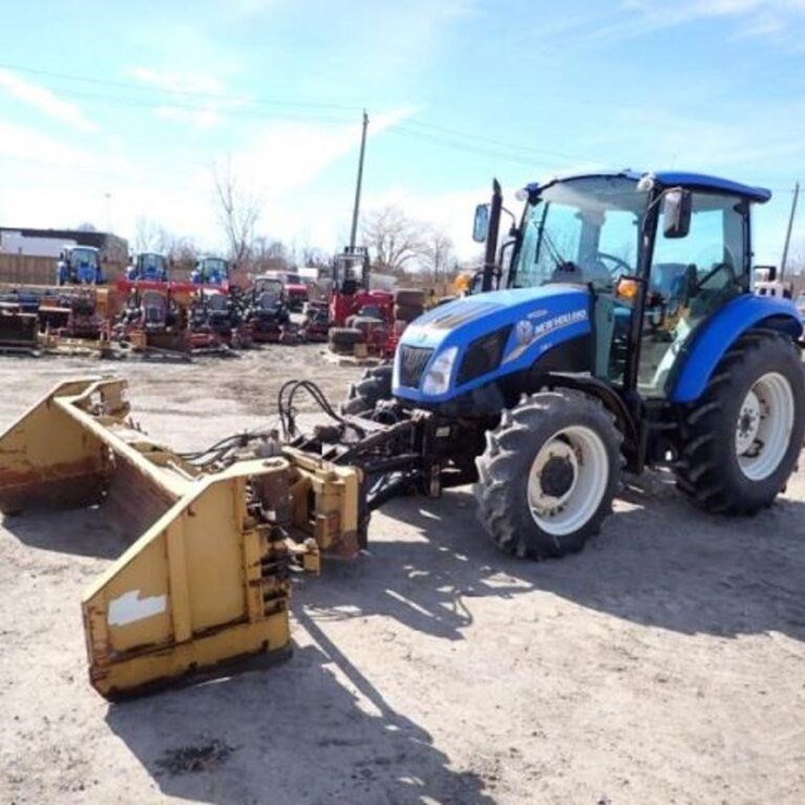 2012 NEW HOLLAND T4.75