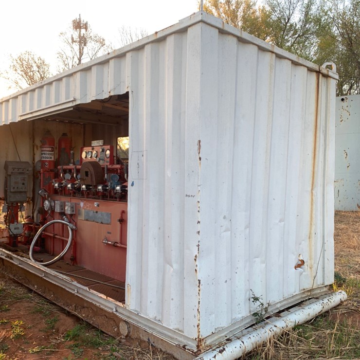 18’ L x 8’ W x 9’4” T Skidded BOP Closing Unit