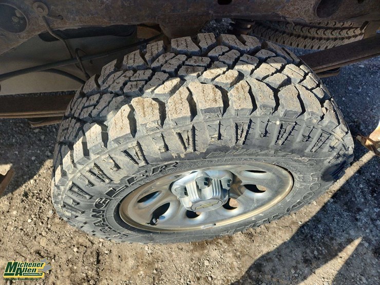 2010-chevrolet-silverado-1500-image-11