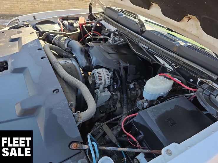 2010-chevrolet-silverado-2500hd-image-35