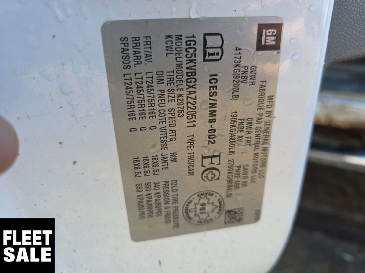 2010-chevrolet-silverado-2500hd-image-37