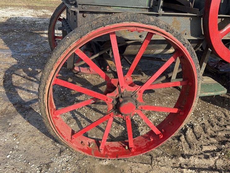 1922-20-40-rumely-oilpull-model-g-image-9