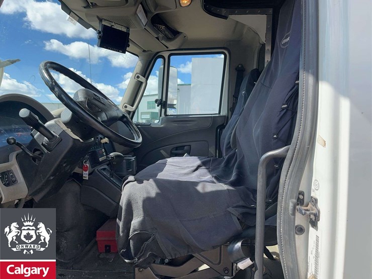 2012-international-durastar-4300-image-13