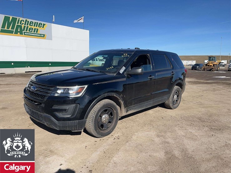 2018-ford-explorer-image-1