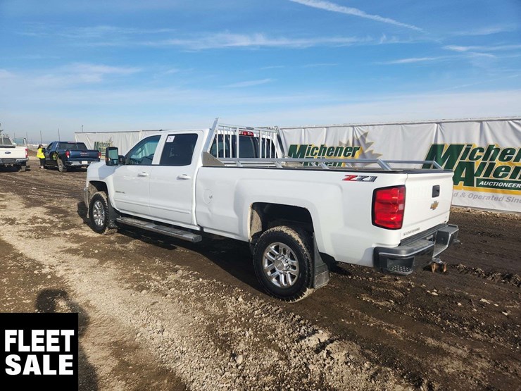 2019-chevrolet-silverado-3500hd-image-2