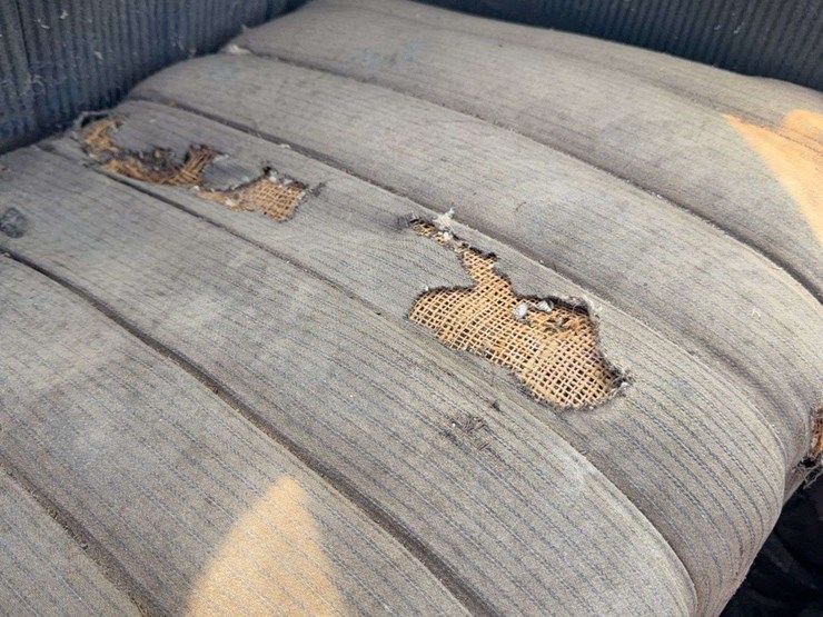 1916-milburn-electric-car-image-30