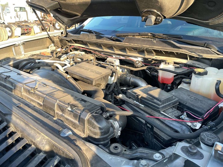 2024-chevrolet-silverado-2500-image-7