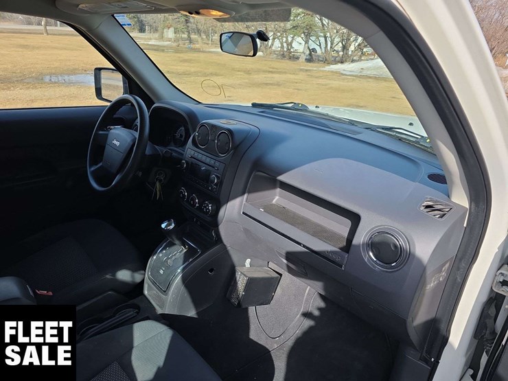 2010-jeep-patriot-image-31