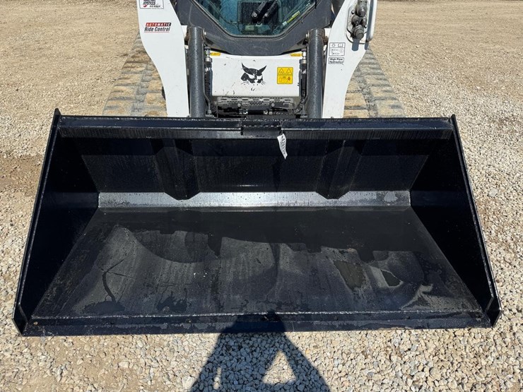 wildcat-78"-skid-steer-high-capacity-bucket-image-2